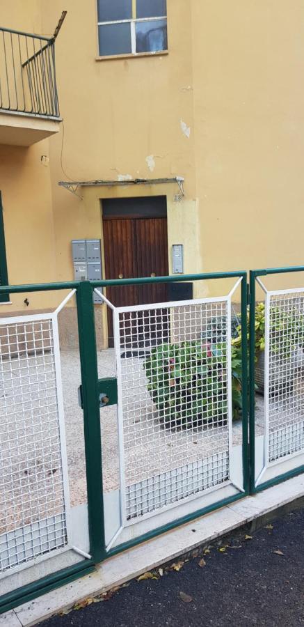 Vicino Di Centro E Universita Stanza Con Balcone Perugia Exterior photo